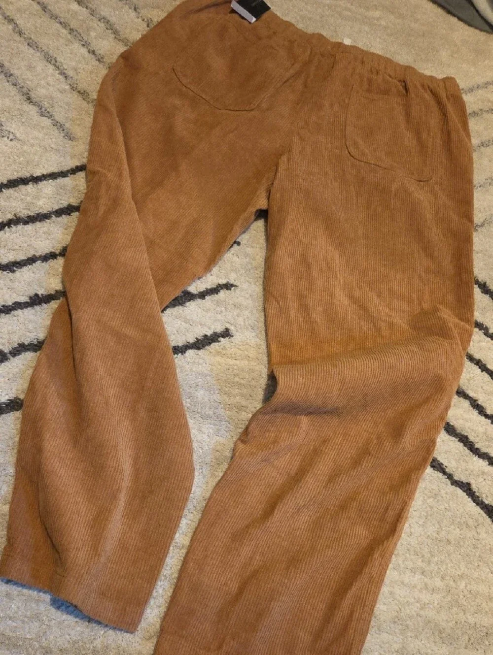 No Boundaries Men's Corduroy Drawstring Pants in Camel Brown